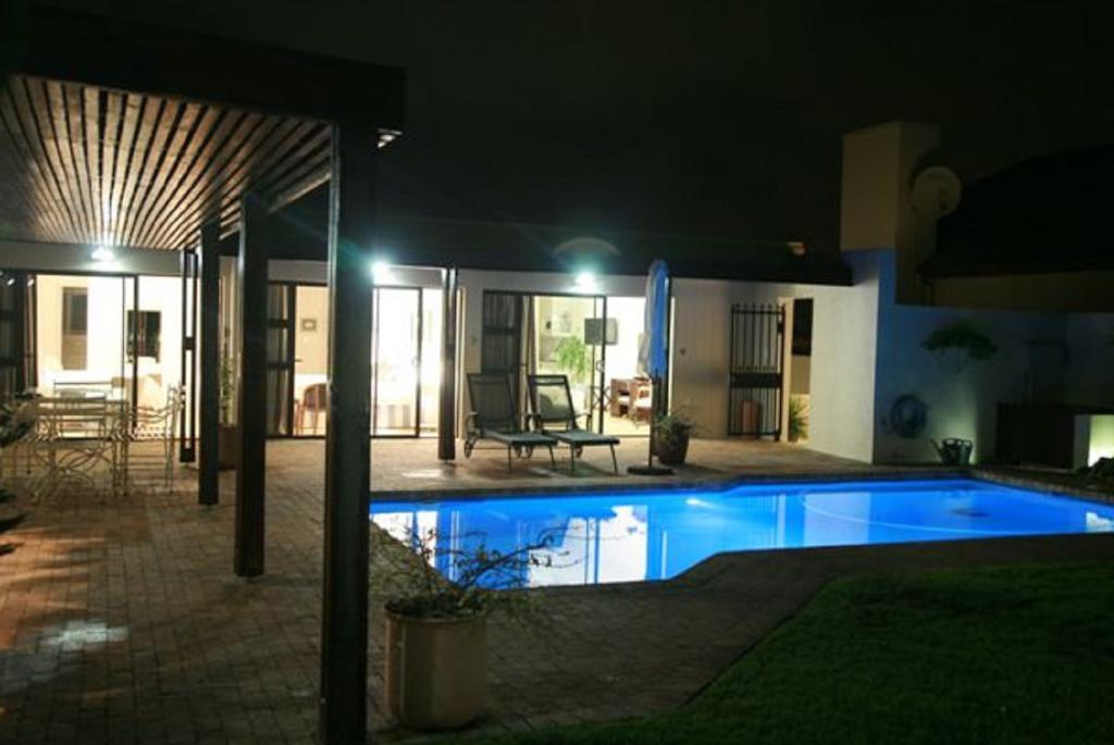 Majorca House Acomodação com café da manhã Somerset West Exterior foto